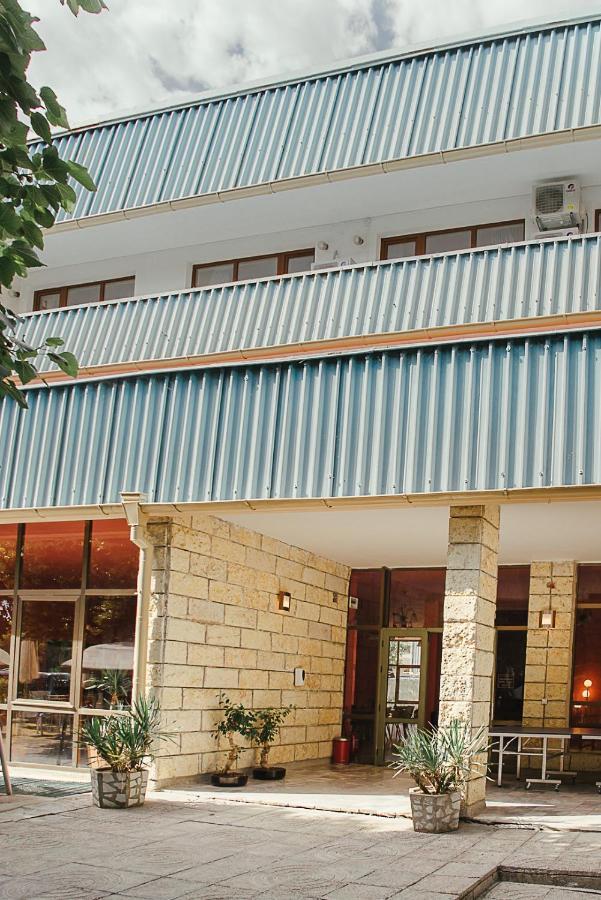 Hotel Amadina Garden Lozenets Exterior foto