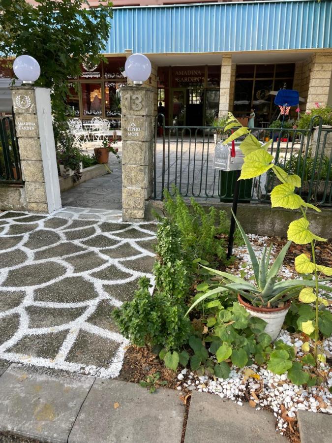 Hotel Amadina Garden Lozenets Exterior foto