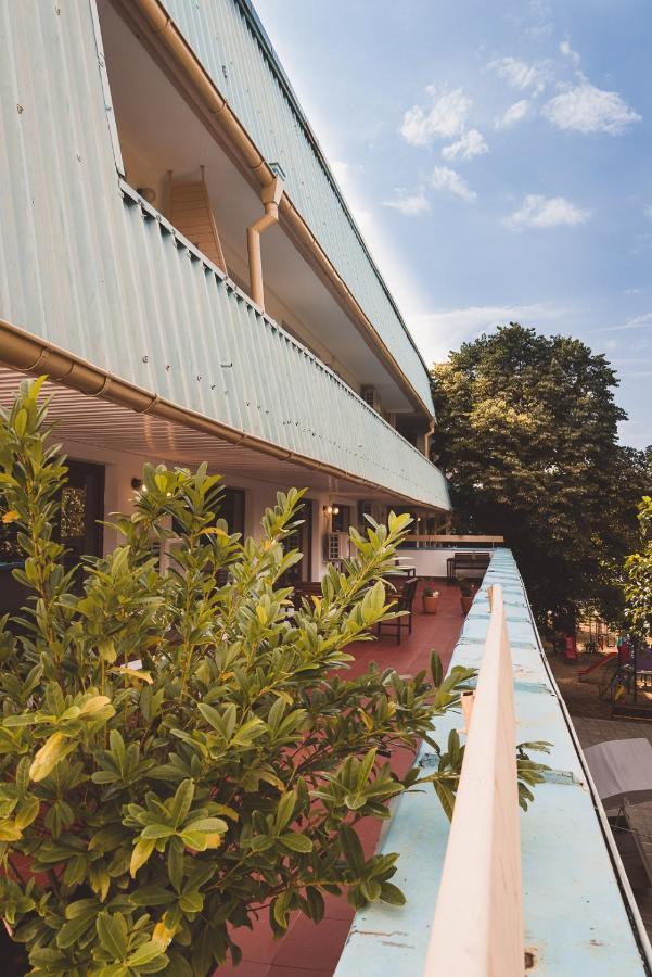 Hotel Amadina Garden Lozenets Exterior foto